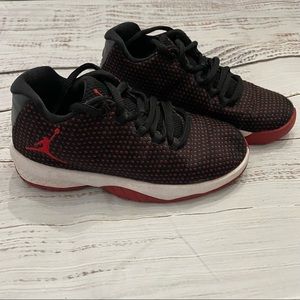 Nike Jordan Toddler red and black Sneakers